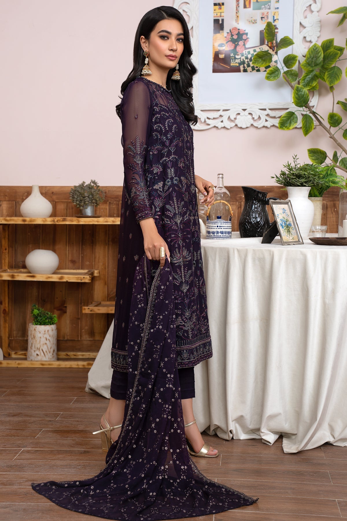 Shop Now, SCARLET - ZLM-05 - Meeral Luxury Formals 2023 - Zarif - Shahana Collection UK - Wedding and Bridal Dresses - Pakistani Dresses in UAE - Shahana UK