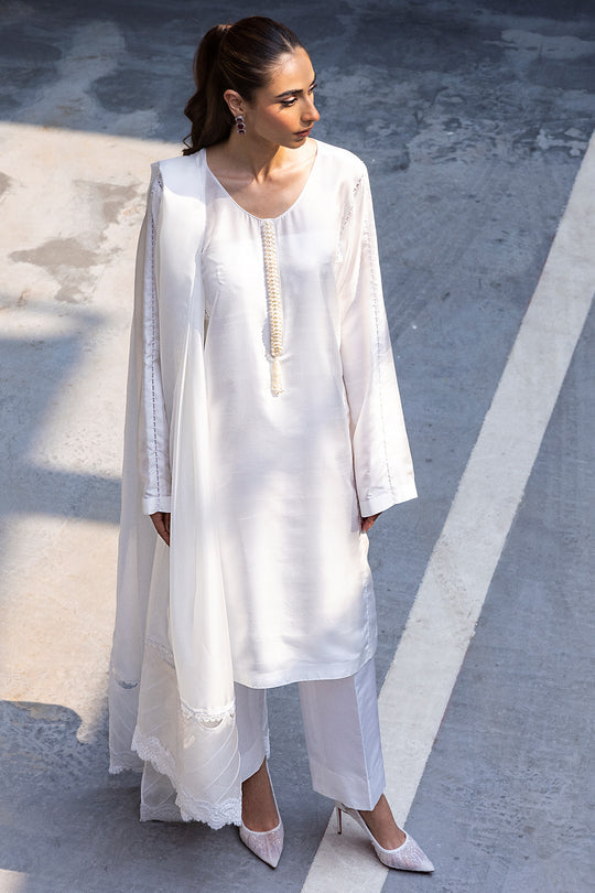 Buy Now - Peral White - Ayesha Shoaib Malik - Essentials - Shahana Collection UK - Wedding and Bridal Party Dresses - Shahana UK 