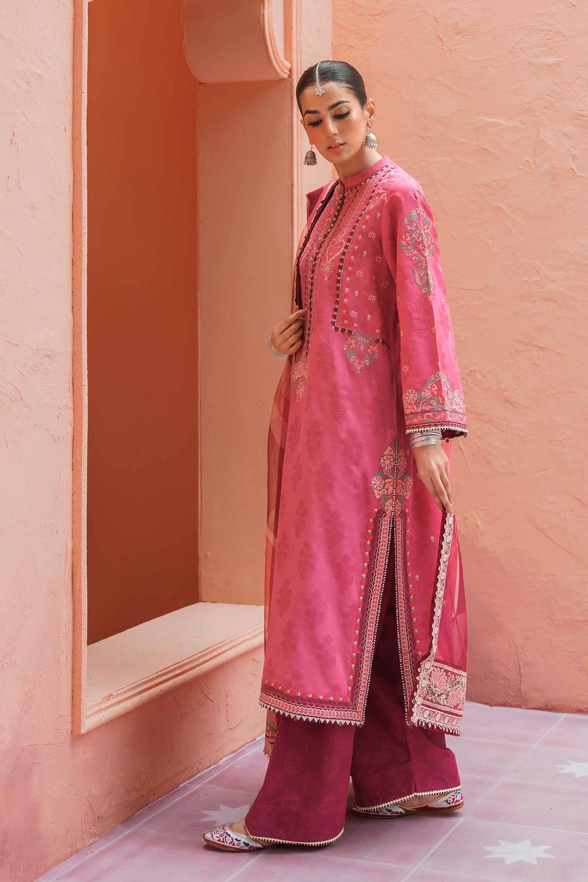 D# 14a - Zara Shahjahan - Spring Summer 2023 - Shahana Collection UK - Zara Shahjahan in UK - Summer Lawn in UK