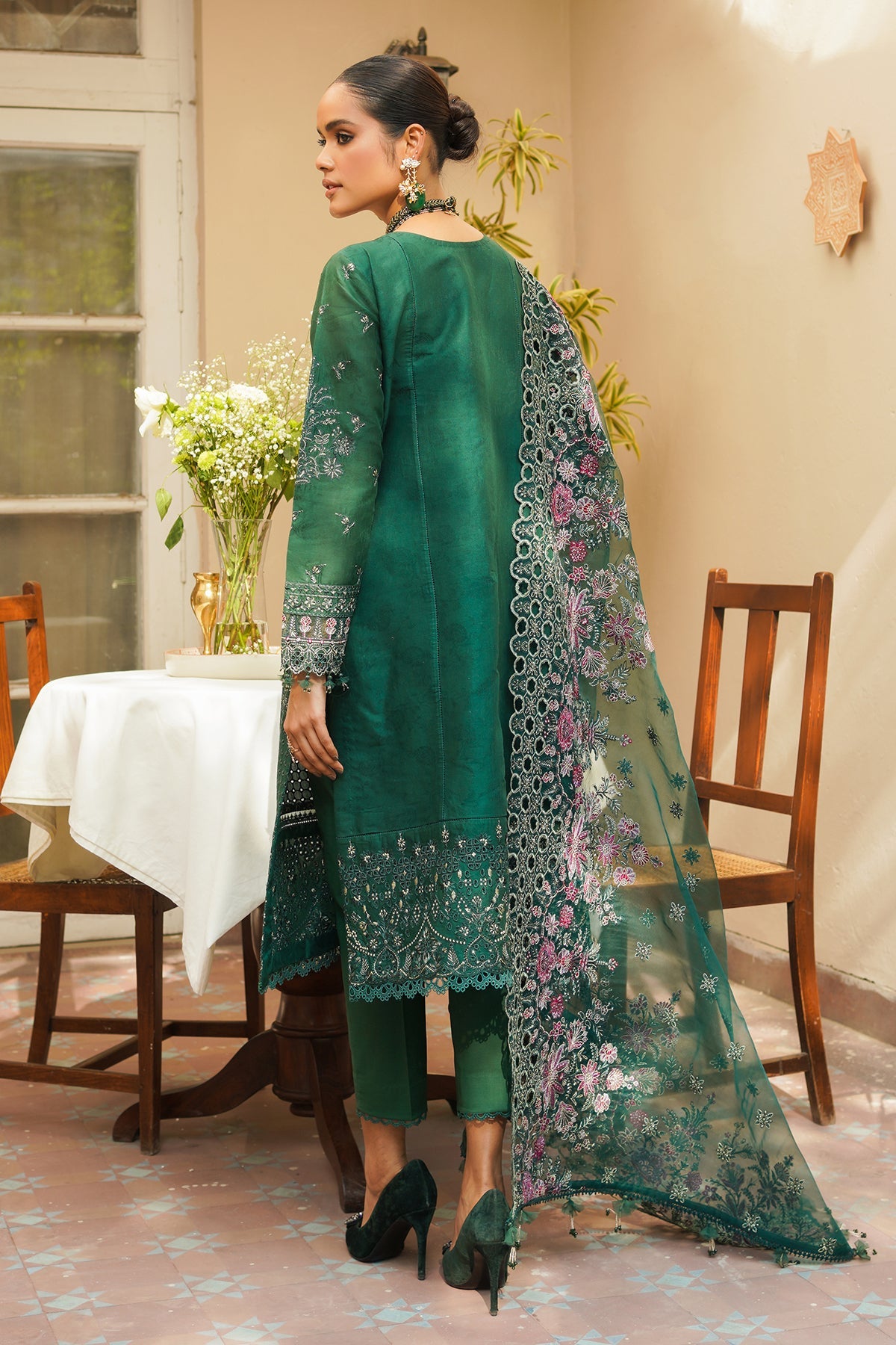 SL10-D02 - Swiss Lawn 2023- Baroque - Shahana Collection UK - Baroque in UK - Eid 2023 - Spring Summer 2023