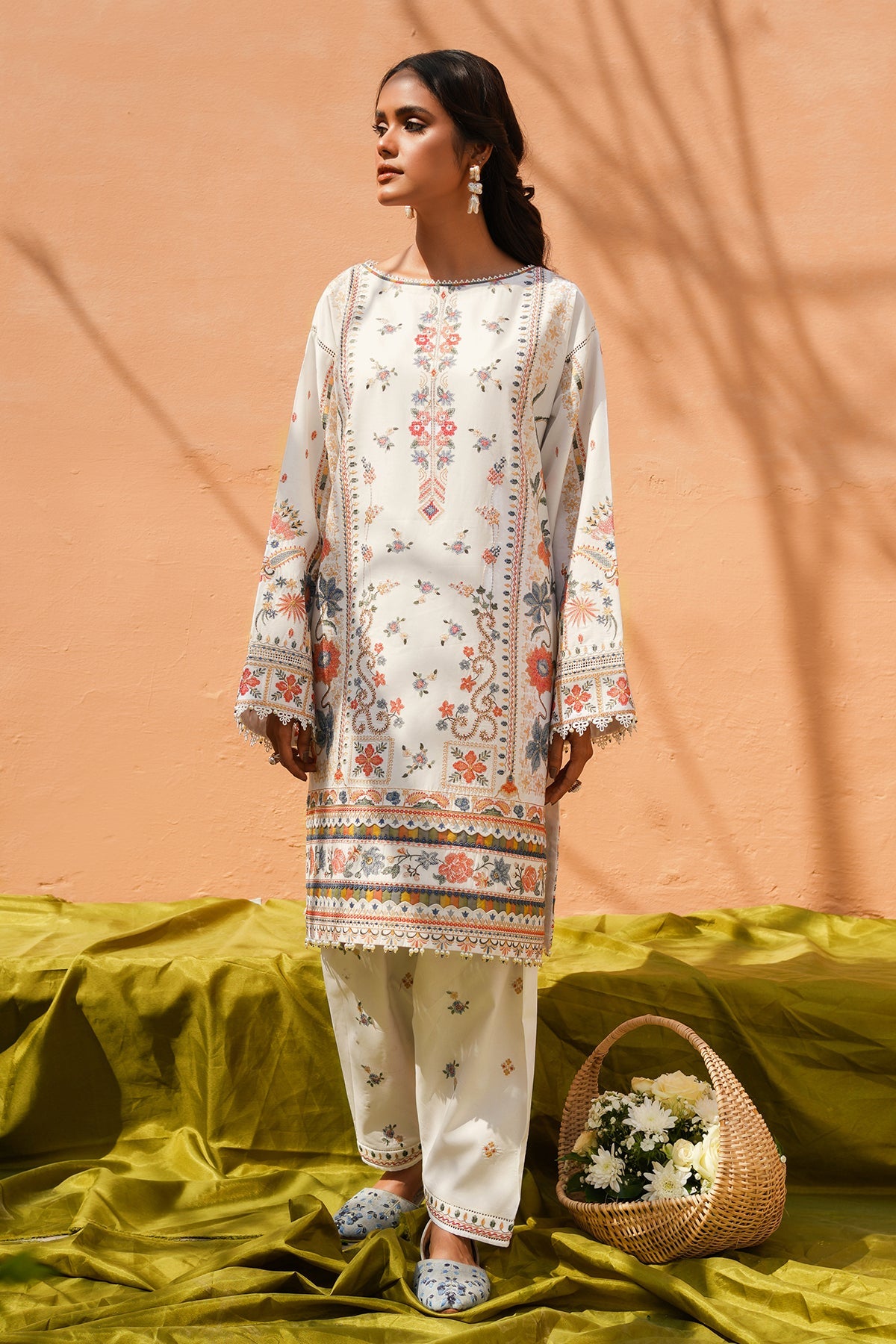 SL10-D07 - Swiss Lawn 2023- Baroque - Shahana Collection UK - Baroque in UK - Eid 2023 - Spring Summer 2023